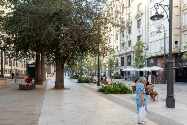 Avenida de la Constitución y plaza Ruperto Chapí