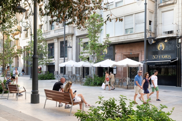 Avenida de la Constitución y plaza Ruperto Chapí